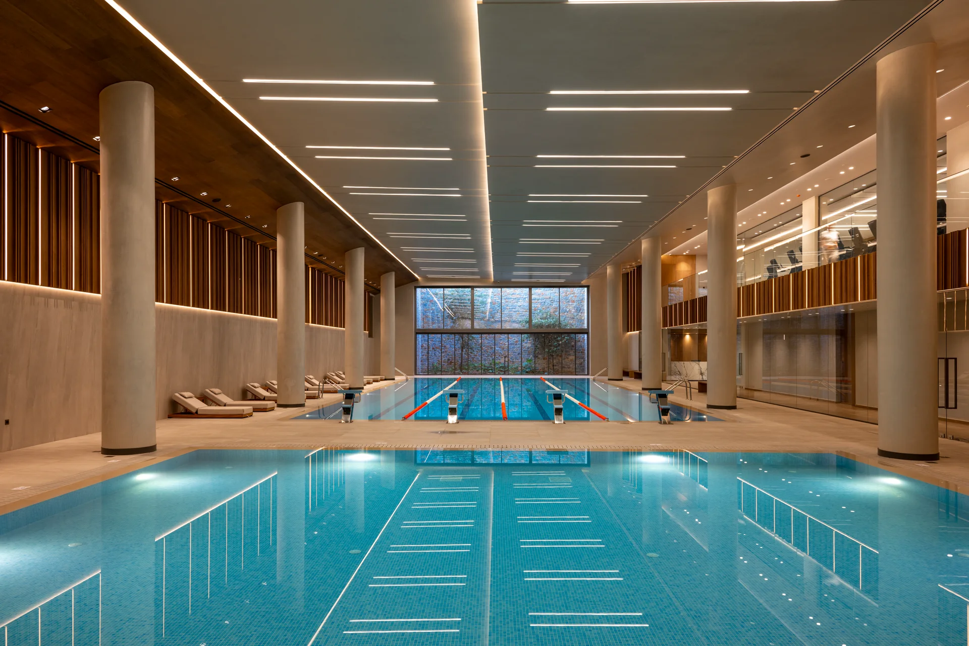 Royal Wellness Club · Nana Golden Beach