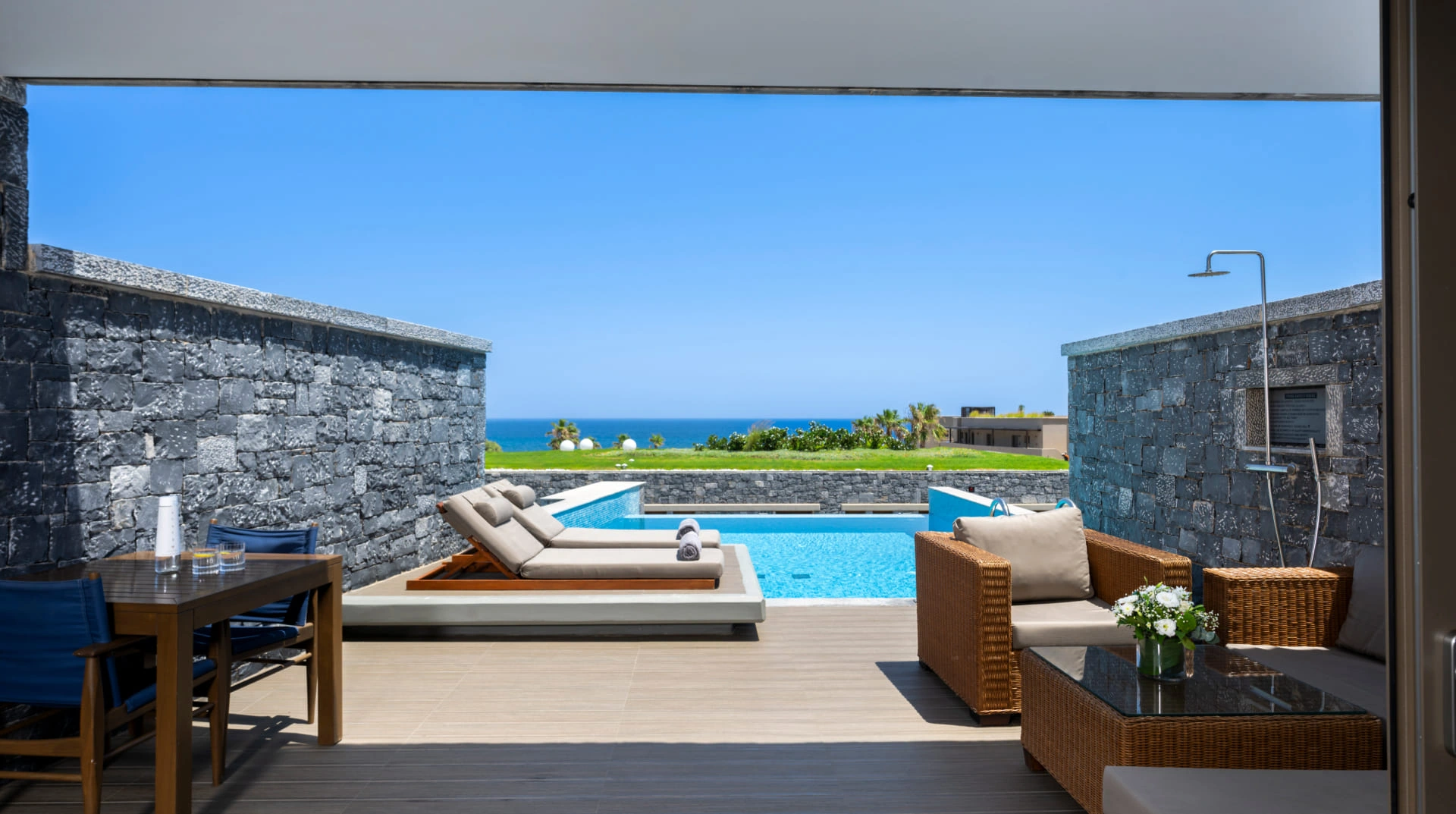 Premium Energy Suite at Nana Princess