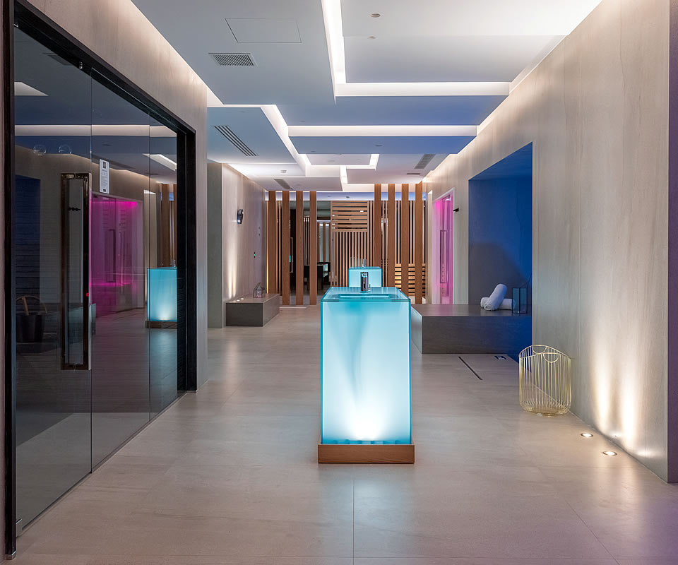 Royal Wellness Club · system