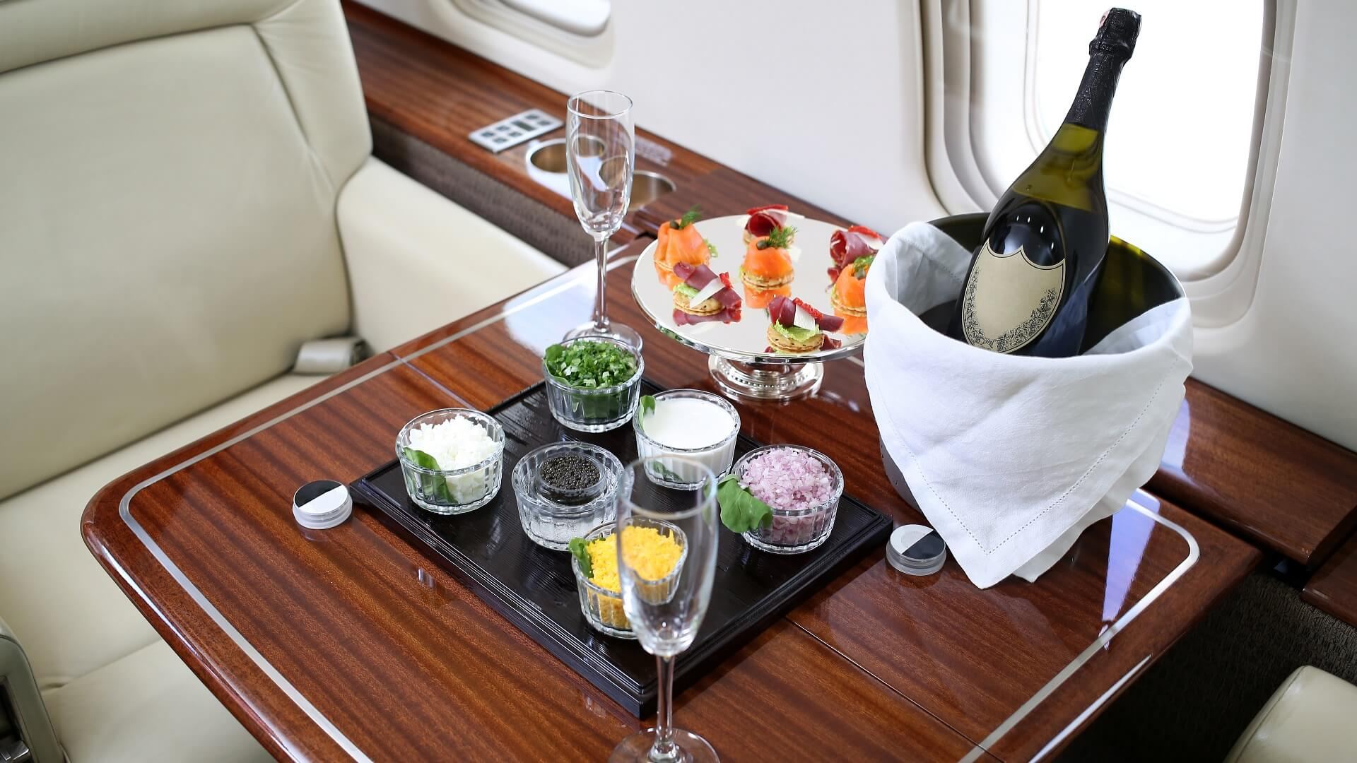 Gourmet inflight dining