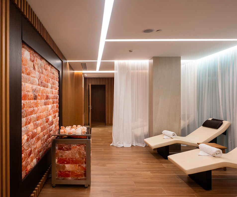 Royal Wellness Club relaxation area